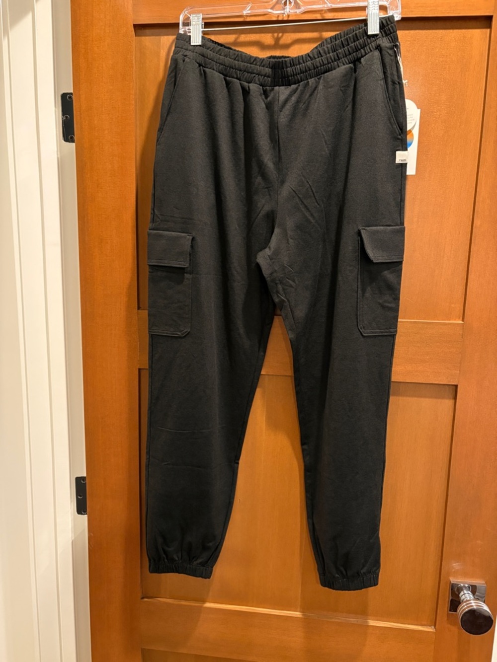 Vuori Boyfriend Cargo Jogger Pants in Black Heather NWT